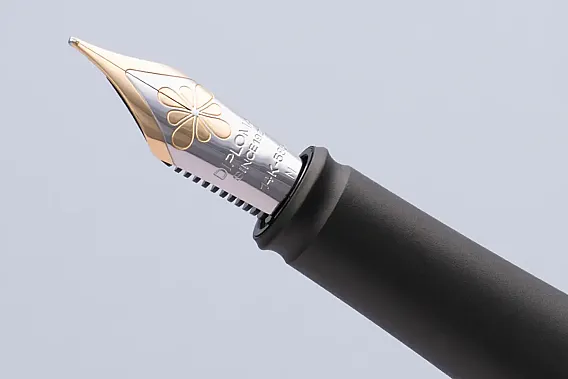 ​​​​​​​Diplomat 40302015 Aero Turuncu Dolma Kalem, 14K Altın M Uç - 4
