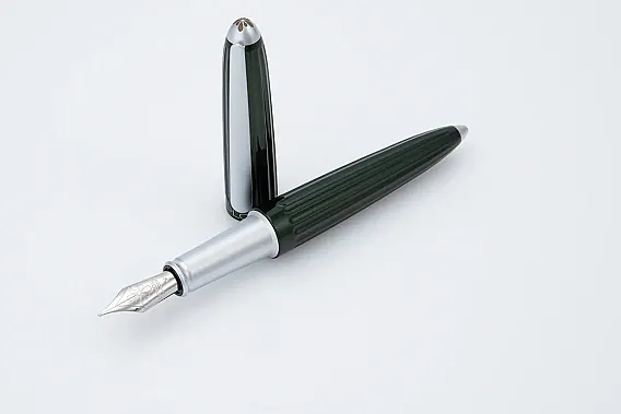 Diplomat 40325025 Aero Evergreen Dolma Kalem, M Uç - Diplomat