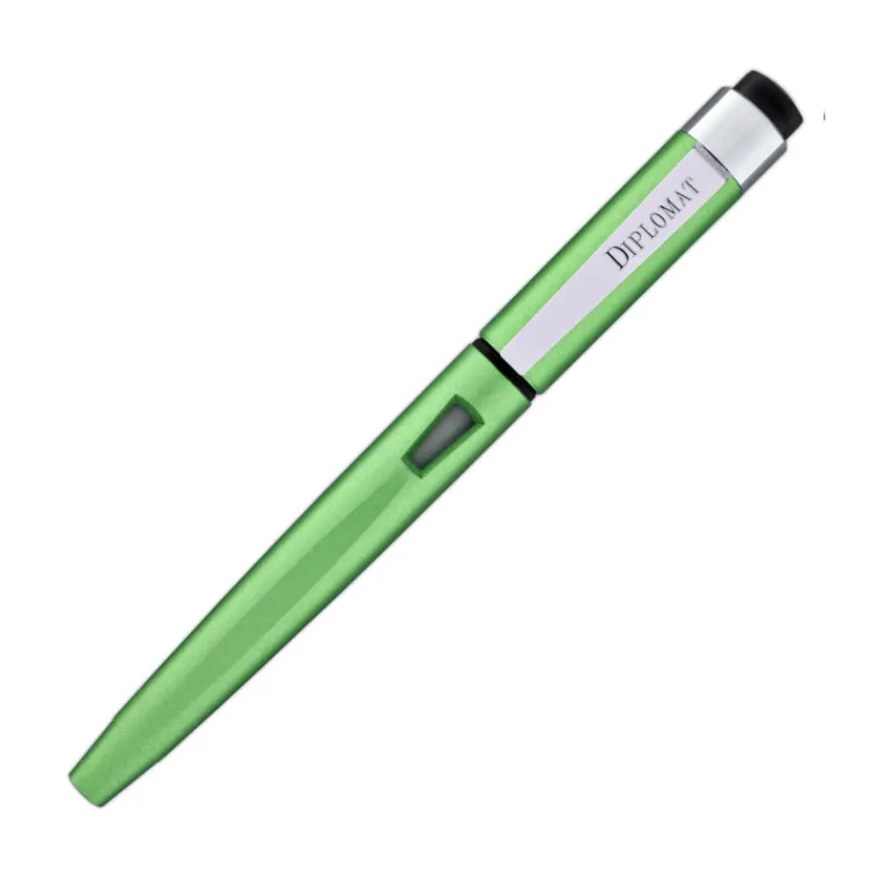 ​​​​​Diplomat D40908025 Magnum Soft Touch Yeşil Dolma Kalem, Medium Uç - 4