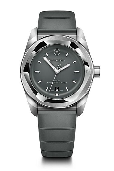 Victorinox 242052 Concept One Solar Erkek Kol Saati - Victorinox