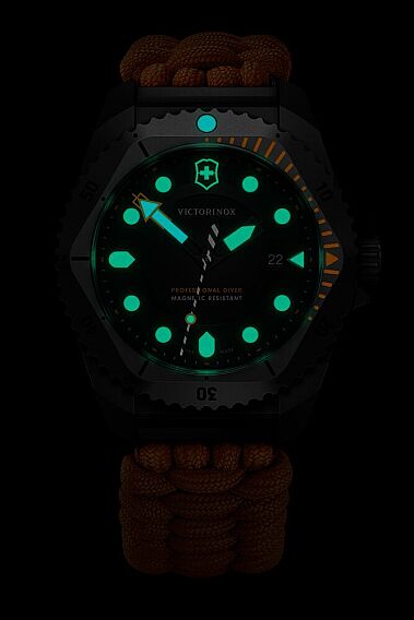 Victorinox 242069.1 Dive Pro Quartz Erkek Kol Saati - 7