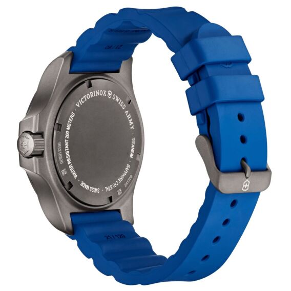 Victorinox I.N.O.X. Quartz Erkek Kol Saati - 2